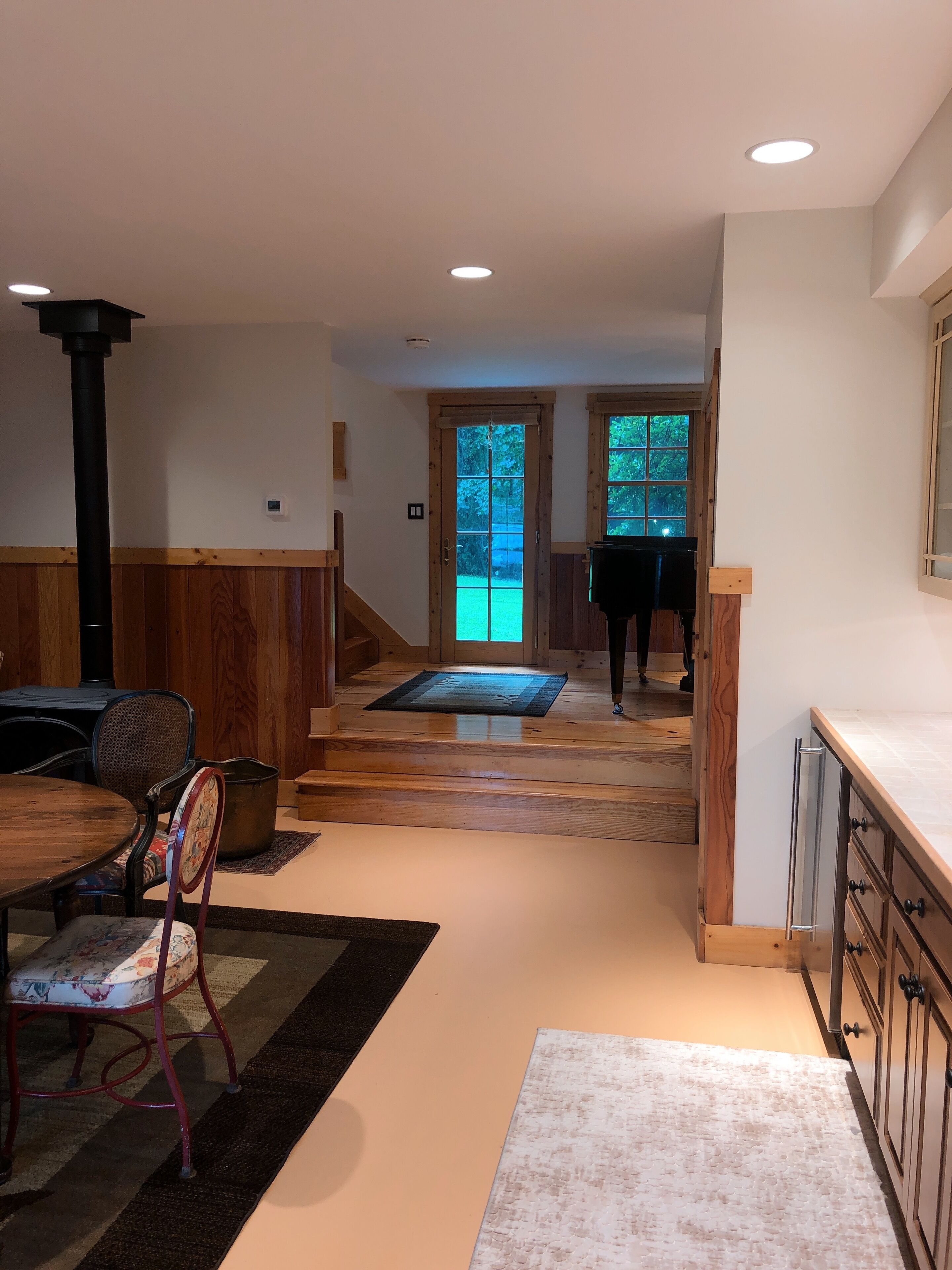 Carriage House on 49 Acres in West River. Just 17 Miles from Annapolis. 