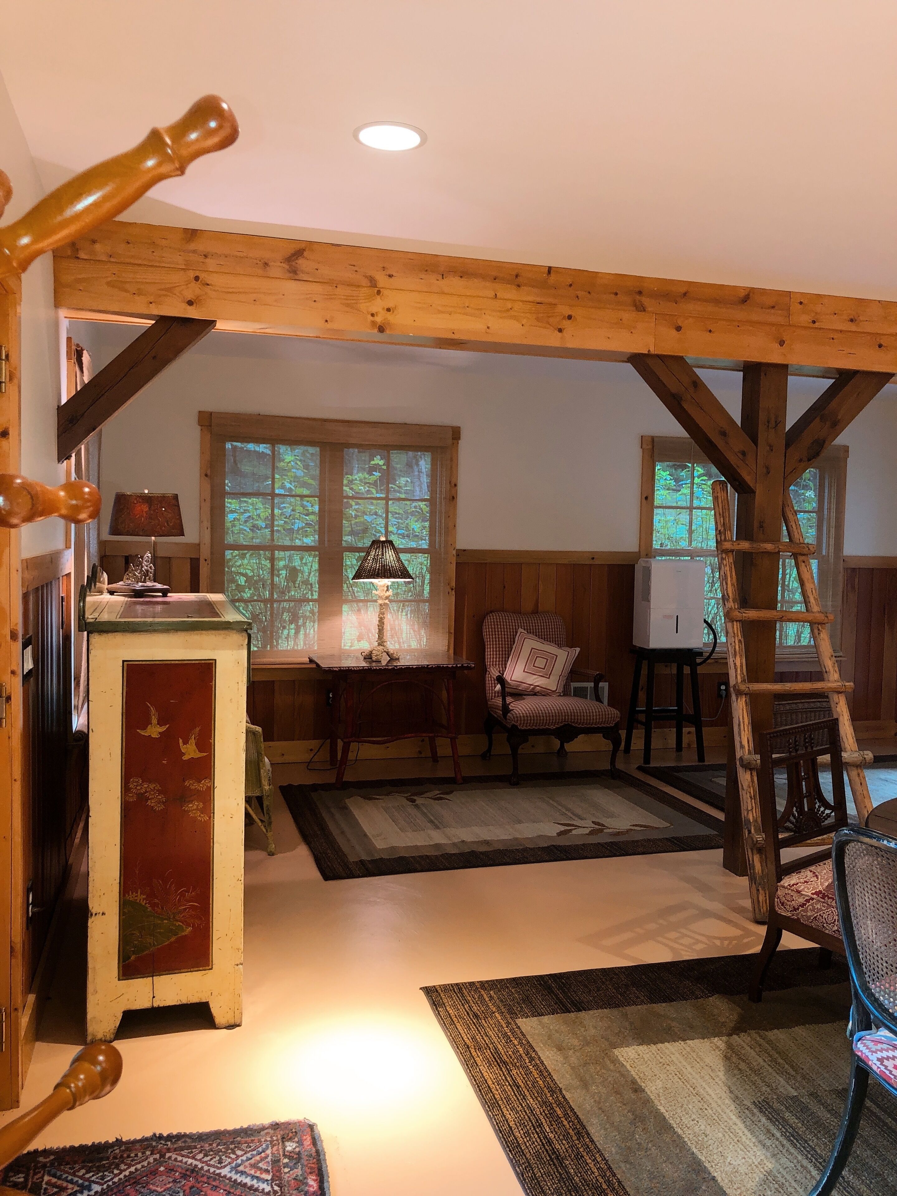 Carriage House on 49 Acres in West River. Just 17 Miles from Annapolis. 