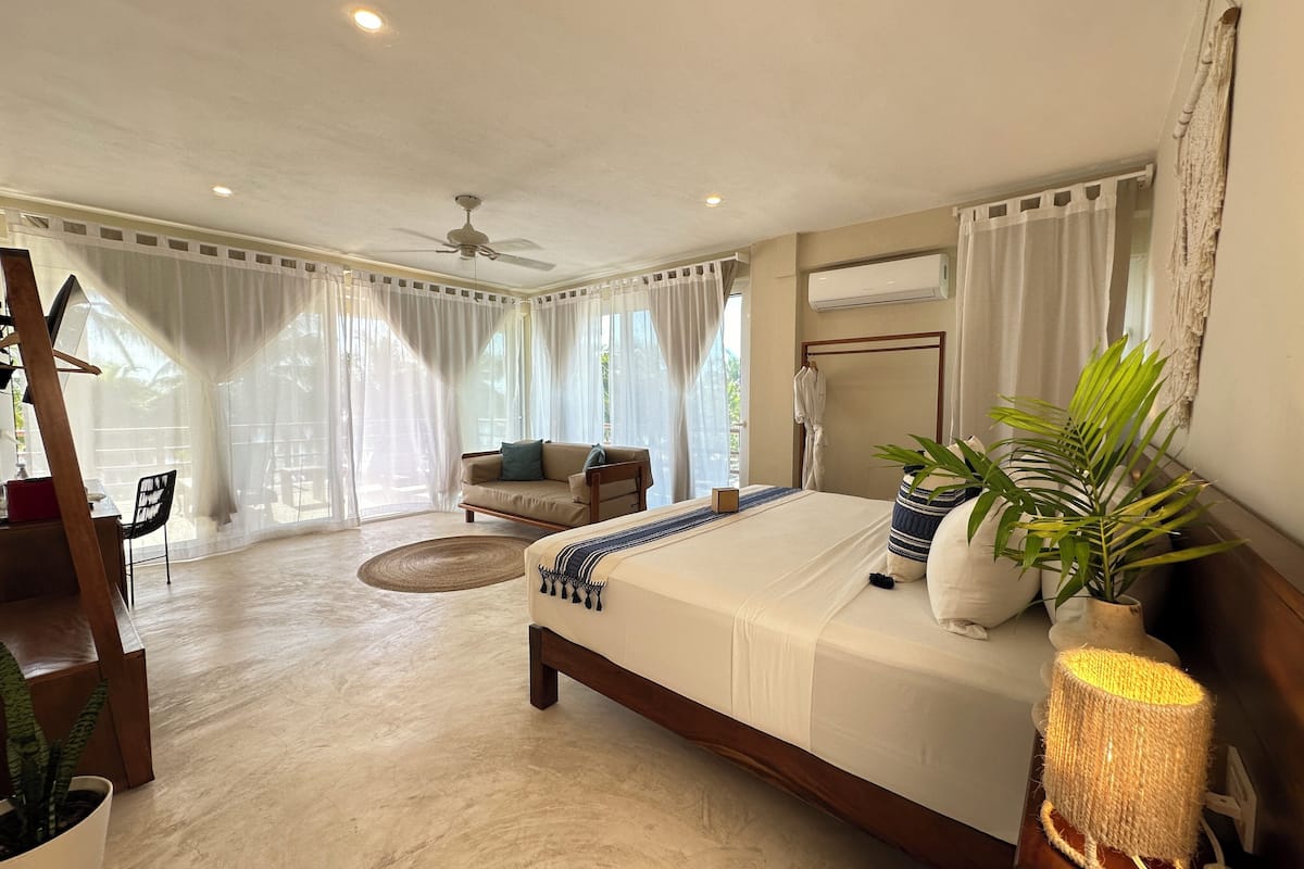 suite vista al mar | 2 bedrooms, premium bedding, pillow-top beds, minibar
