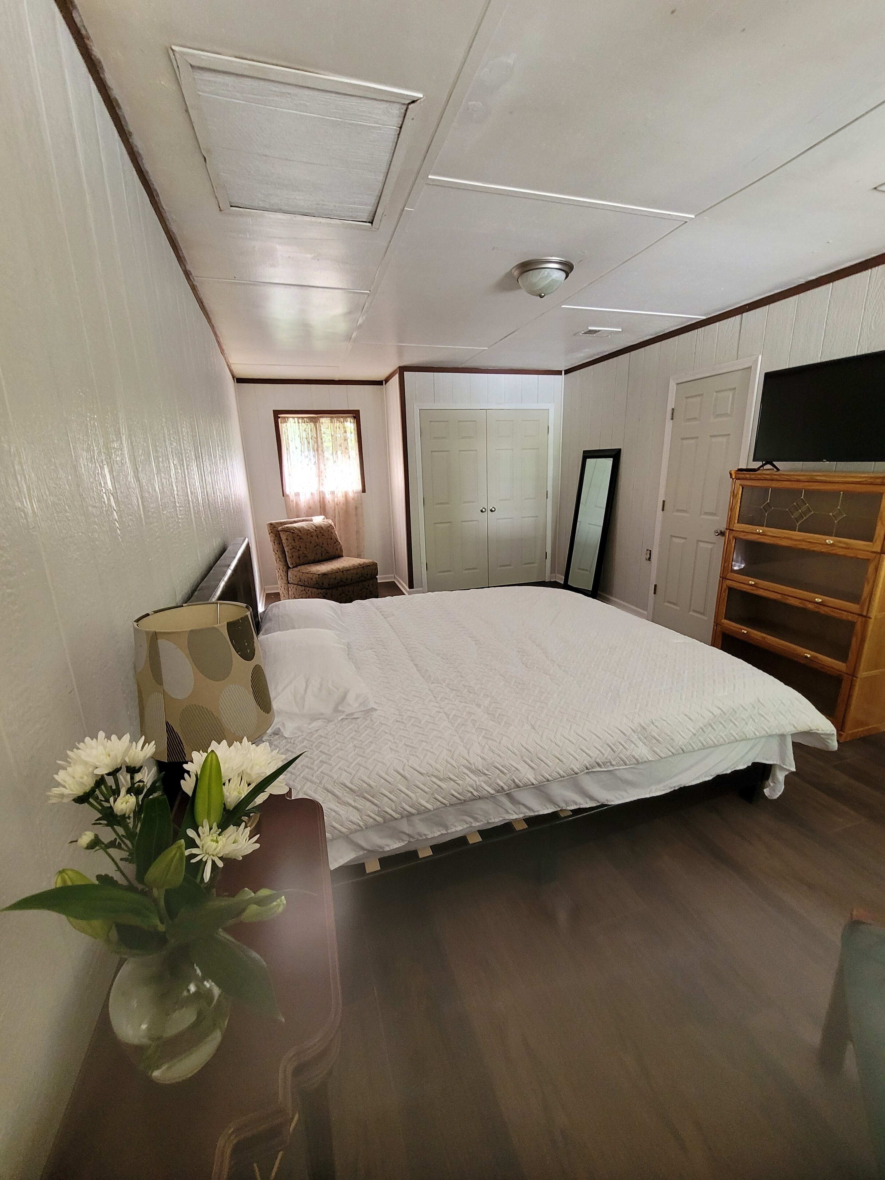 Kentucky River frontage and less than a mile off I-75