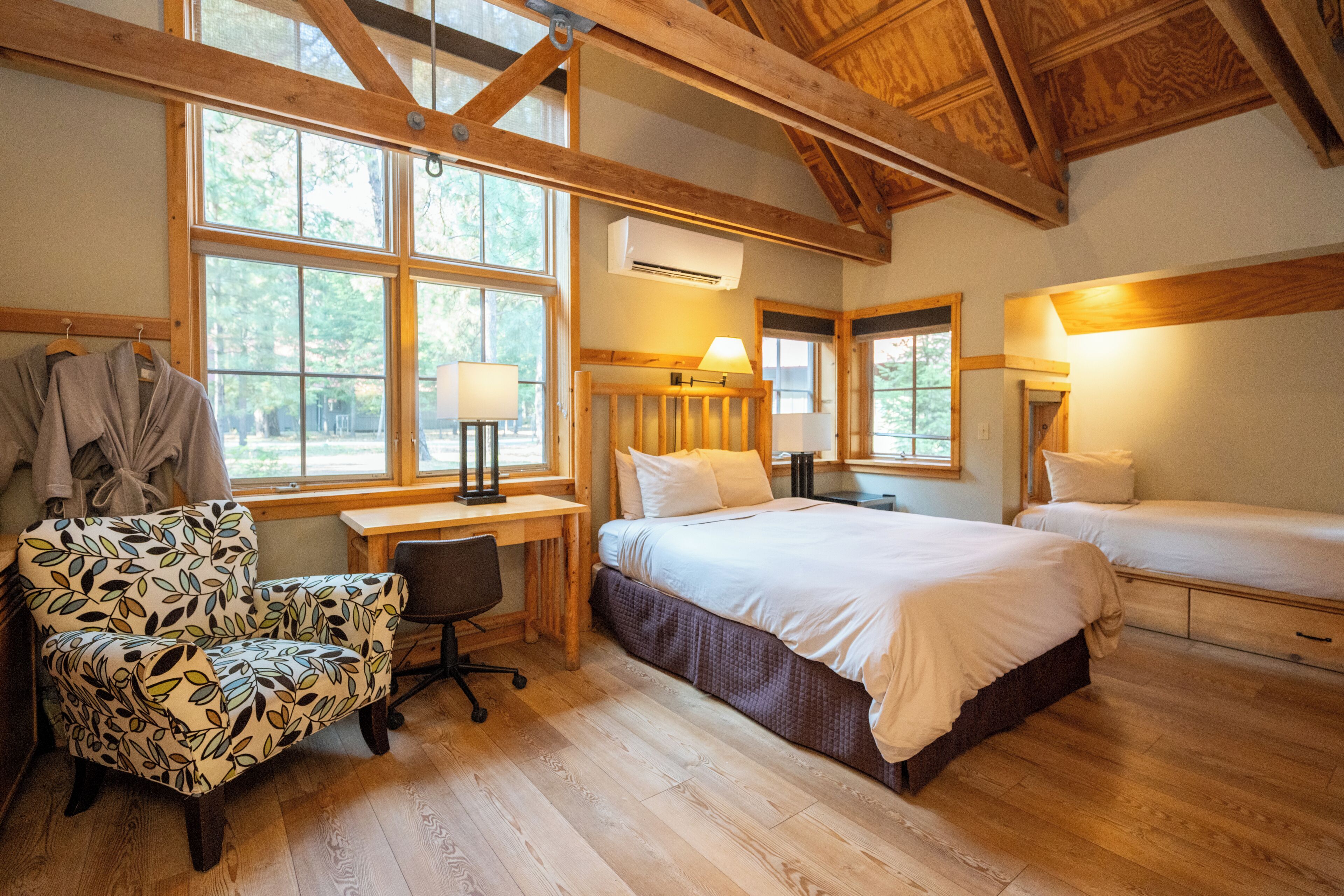 Habitación (Alcove) | Escritorio, espacio para trabajar con laptop y wifi gratis 