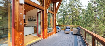 สลีปปิ้ง เลดี้ เมาน์เทน รีสอร์ต แอนด์ สปา  