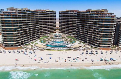 Luxurious 2BR Oceanview Condo with Bunk Room at Las Palomas, Rocky Point