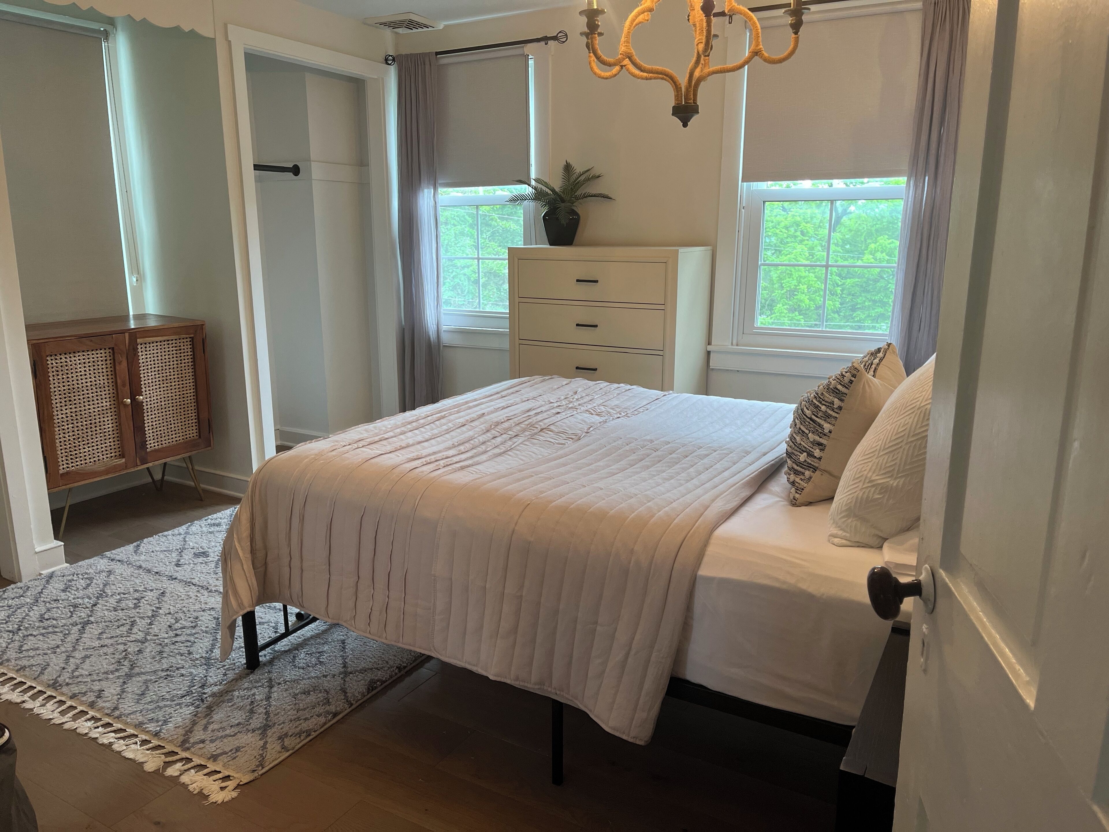 4 chambres, bureau, lit parapluie, Wi-Fi