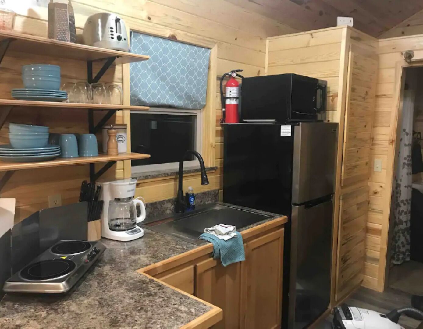 4 Corners Tiny House 