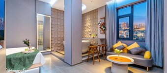 Henghe Selected S Design Hotel - flagship store of Guangzhou Baiyun Railway Station International Convention Center