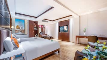 Executive Double or Twin Room | Egyptian cotton sheets, premium bedding, down comforters