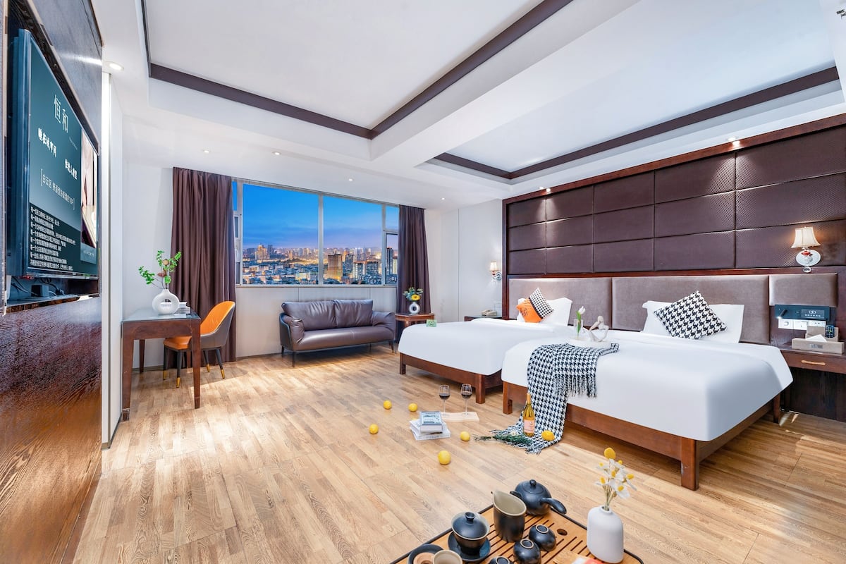 Executive Room | 1 bedroom, Egyptian cotton sheets, premium bedding, down duvets