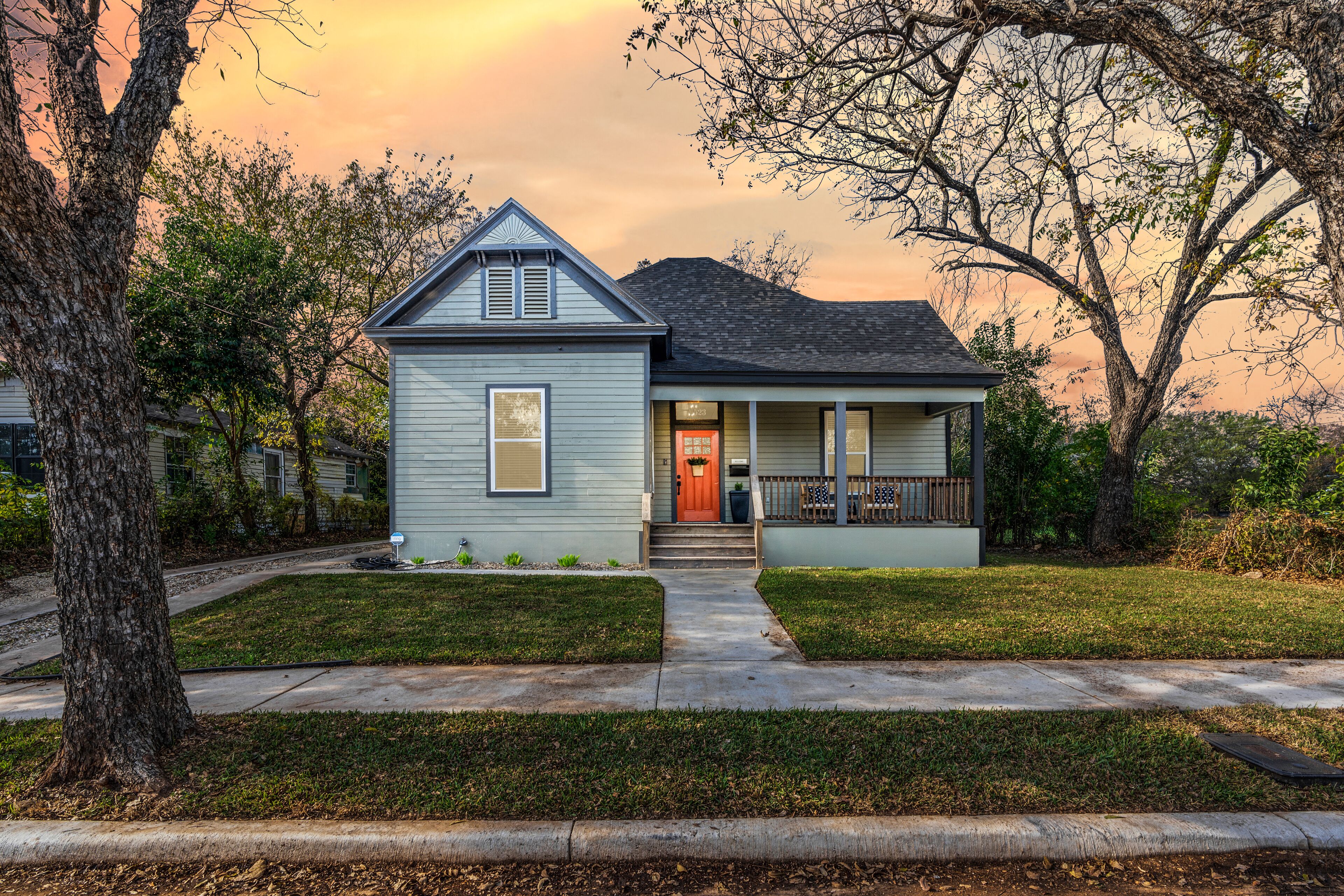 Modern Lodge Upscale Retreat - GLEN HAVEN