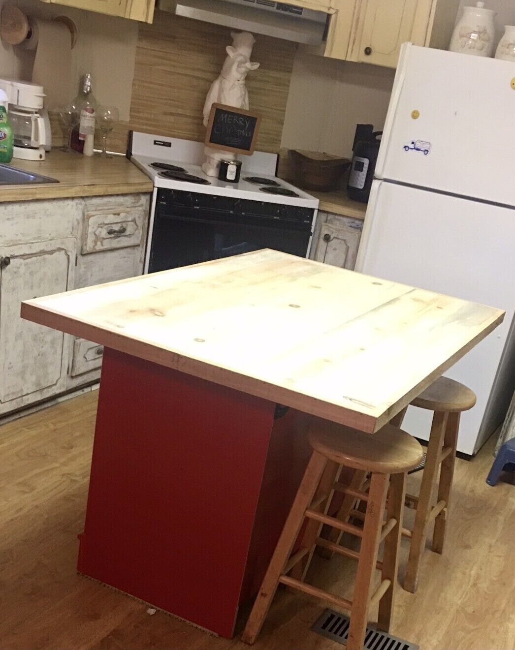 Three Mile Lake -WATERFRONT and completely Furnished lake house .