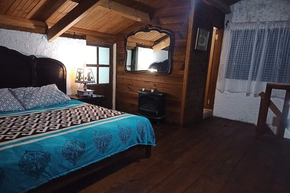 New Jacuzzi Suite Cabin Fast Internet