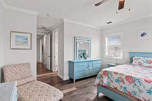 4 bedrooms, iron/ironing board, travel cot, free WiFi