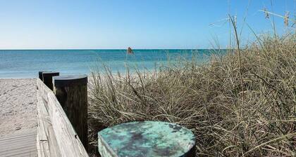 Adventures in Paradise at Sombrero Beach ~ Pet friendly waterfront pool home, 26' dock