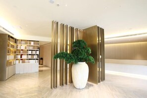 Interior - Ji Hotel (Shanghai Lujiazui Babaiban) (Shanghai)