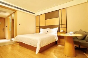 Room - Ji Hotel (Shanghai Lujiazui Babaiban) (Shanghai)