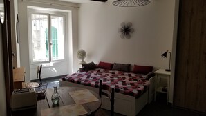 Uklassifisert bilde, 2 av 22, knapp