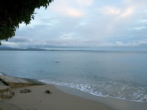 Beach nearby - Blue Whales Apt. <br>2 BR for 4 guest or 1 BR for 2 guest complete privates. (Anasco)