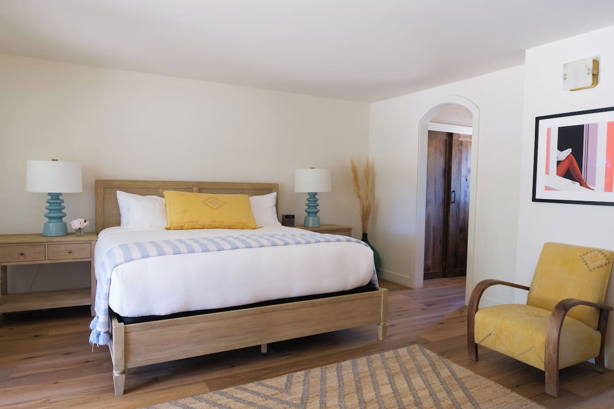 Camera Deluxe | Minibar, Wi-Fi gratuito, lenzuola
