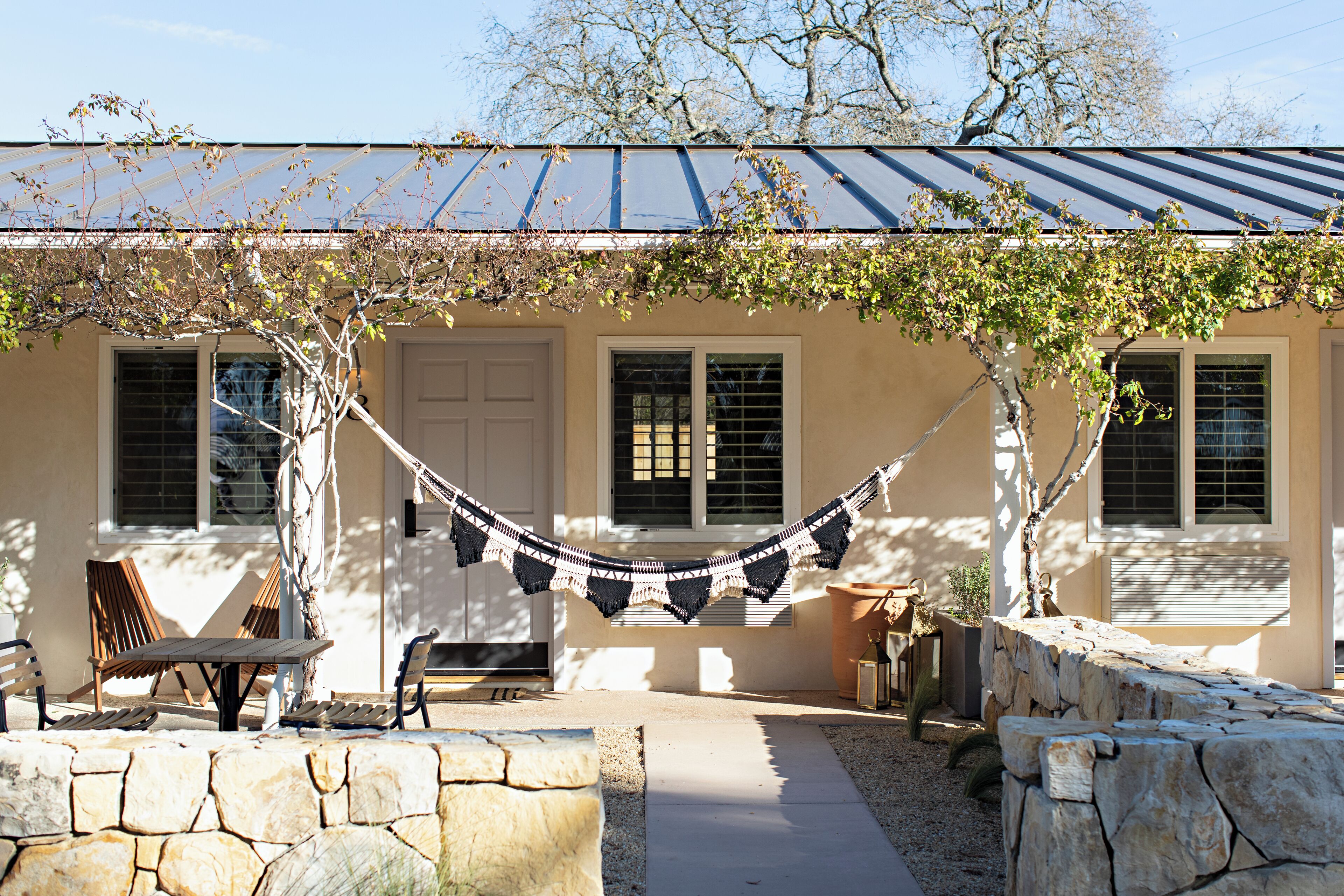 deluxe room | terrace/patio