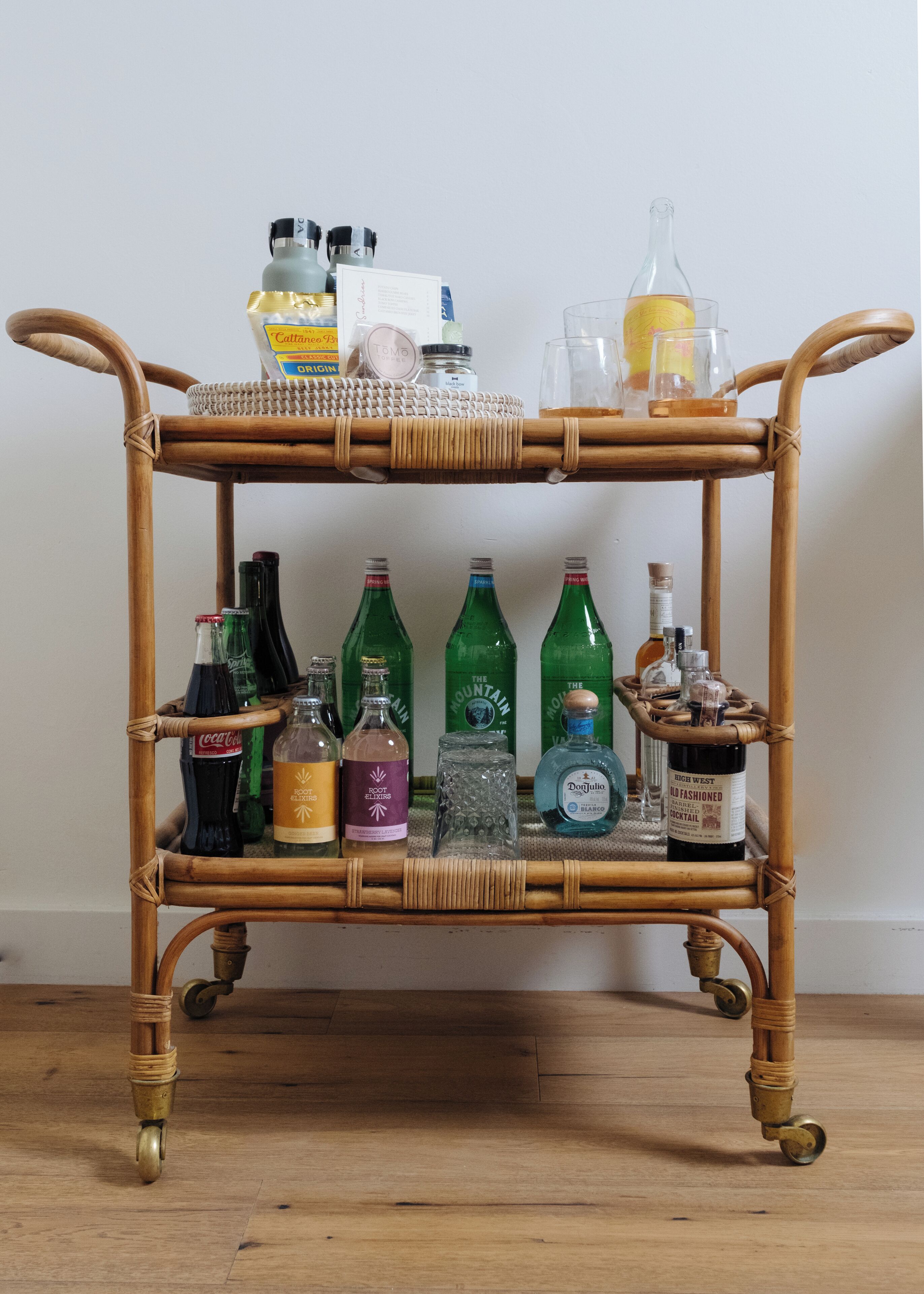 classic room | minibar