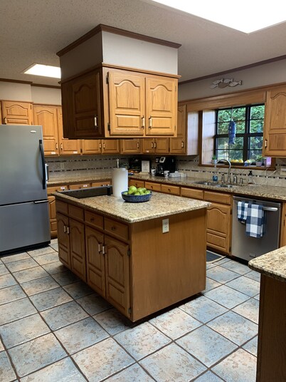 Beautiful, secluded ranch home with 3 bdrm and 2 ba