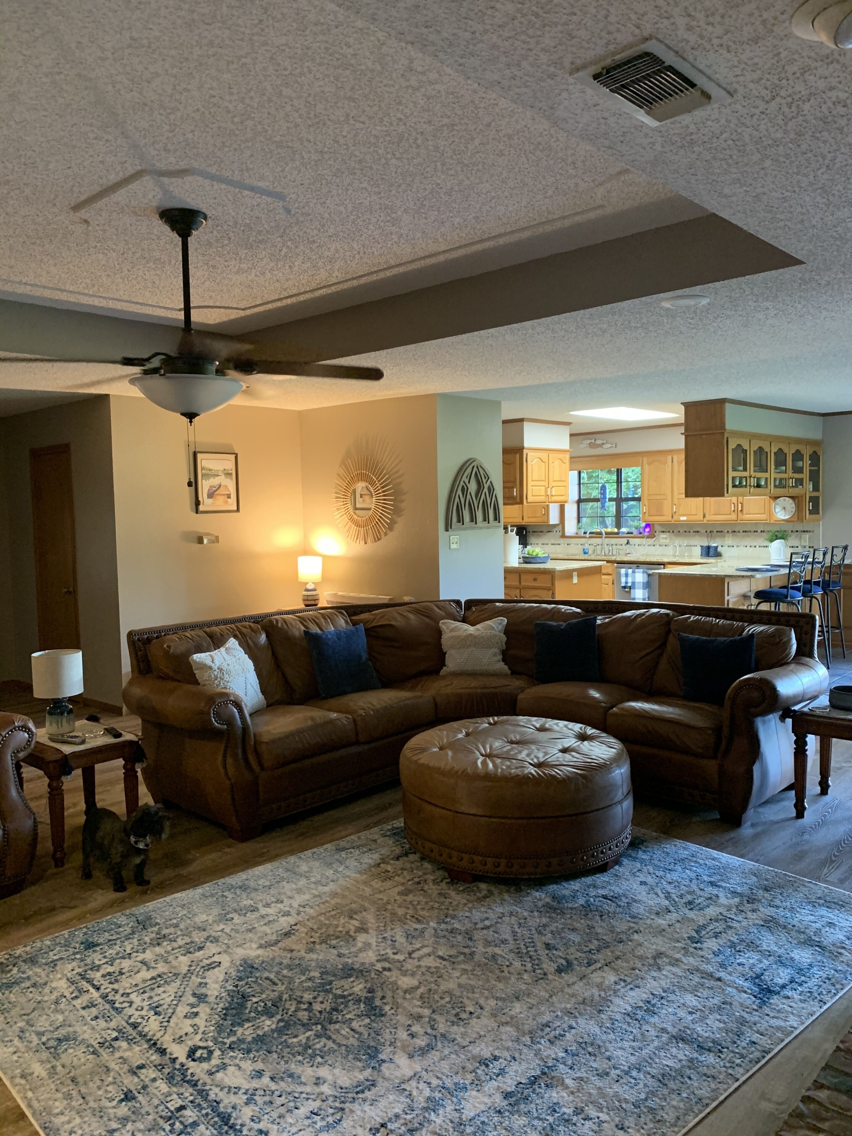 Beautiful, secluded ranch home with 3 bdrm and 2 bath