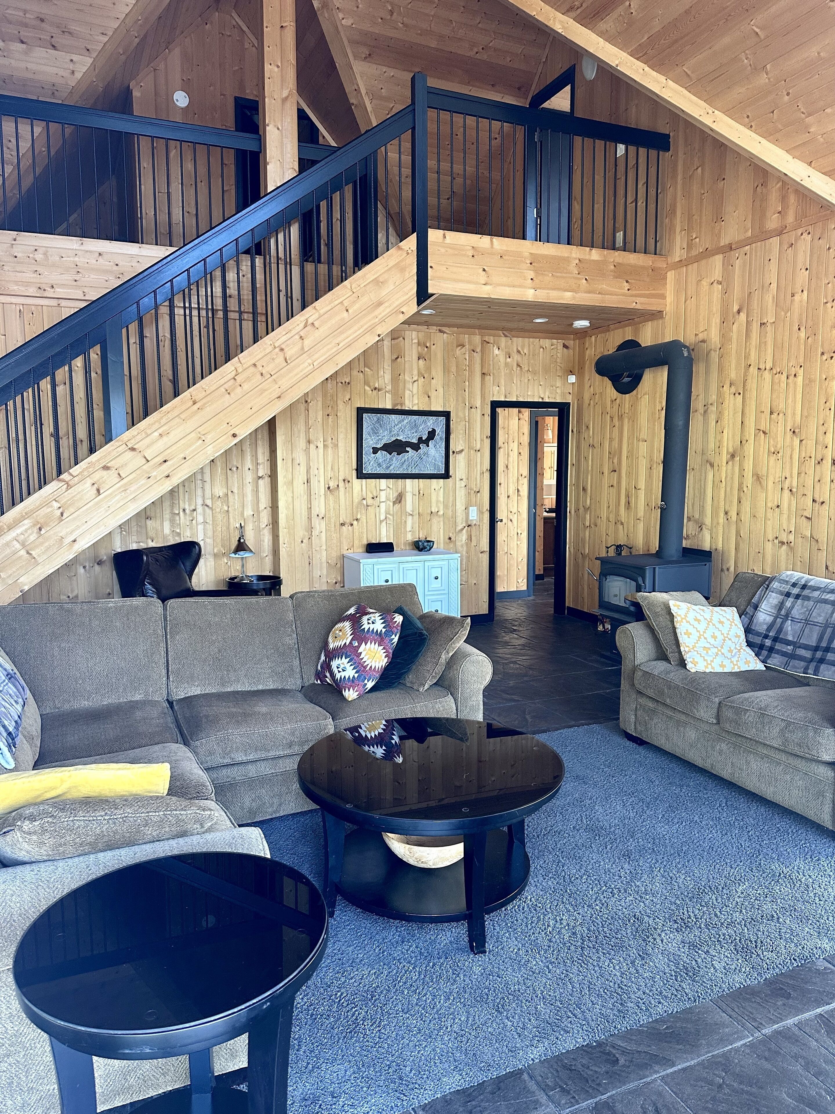 The Cottage at Hawkins Lake: a Lakefront Paradise