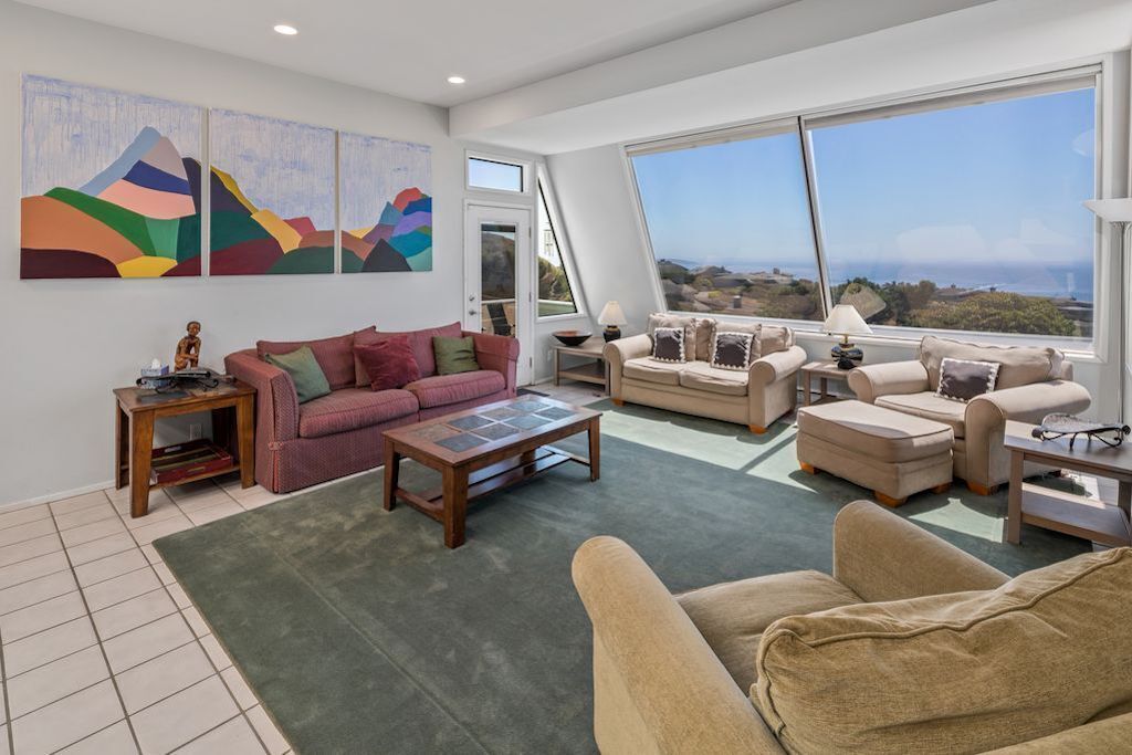 Switi Hoso✨ Dazzling Ocean Views, 12 guests w/ privacy, beach walks, spa, movies