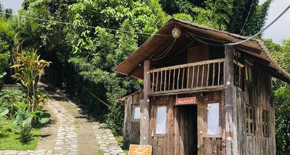 Cabañas Los Achicuales Rotamundos