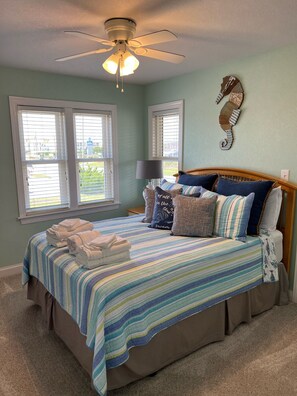 4 slaapkamers, een strijkplank/strijkijzer, gratis wifi