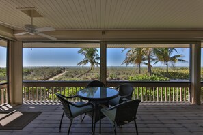 ระเบียง