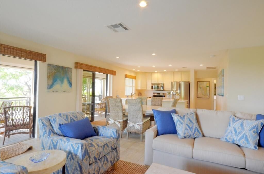 House, Multiple Beds, Private Pool, Ocean View | Living room