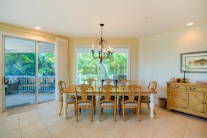 House, Multiple Beds, Private Pool, Ocean View | Private kitchen | Fridge, microwave, stovetop, dishwasher