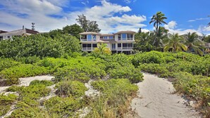 Exterior - South Seas Homes of Distinction Gulf Cottage 1102 (Captiva)