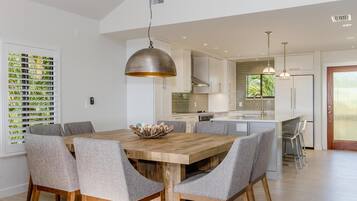 House, Multiple Beds, Private Pool, Ocean View | Private kitchen | Fridge, microwave, stovetop, dishwasher