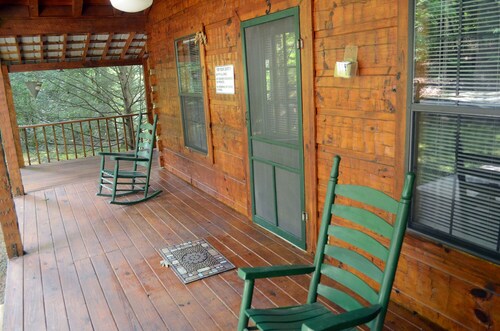  2 bedroom 1 bath cabin     