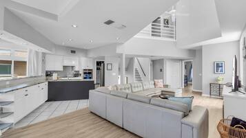 Älytelevisio, pöytätennispöytä