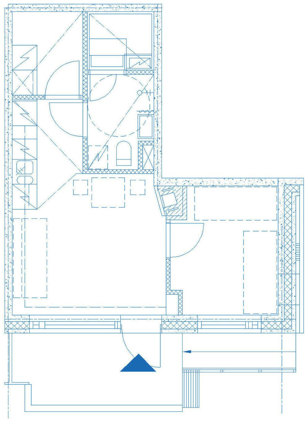 Een plattegrond met verschillende kamers, waaronder een groot centraal gedeelte en kleinere vertrekken.