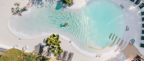 Seasonal outdoor pool, sun loungers