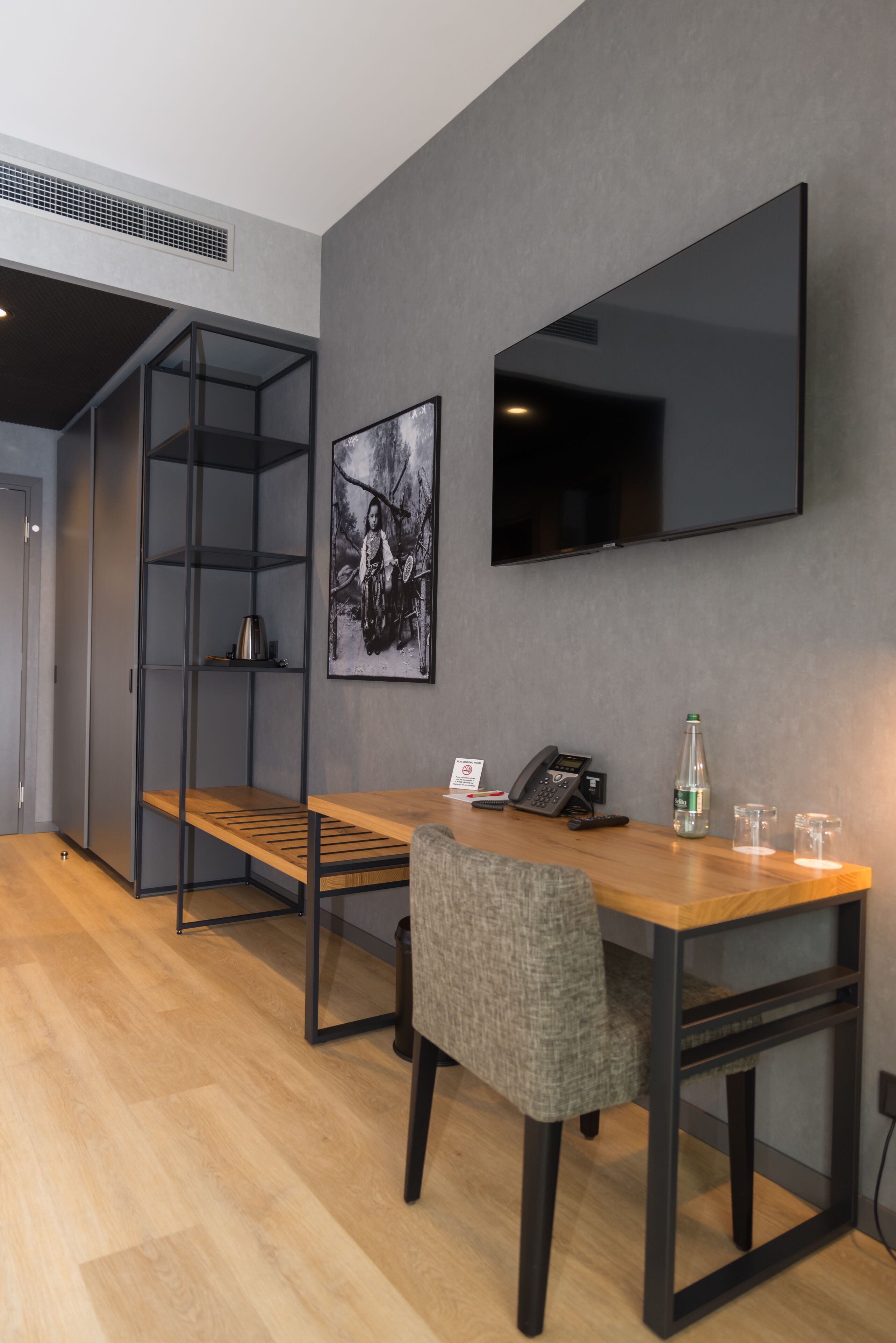 49-inch flat-screen tv with cable channels, tv