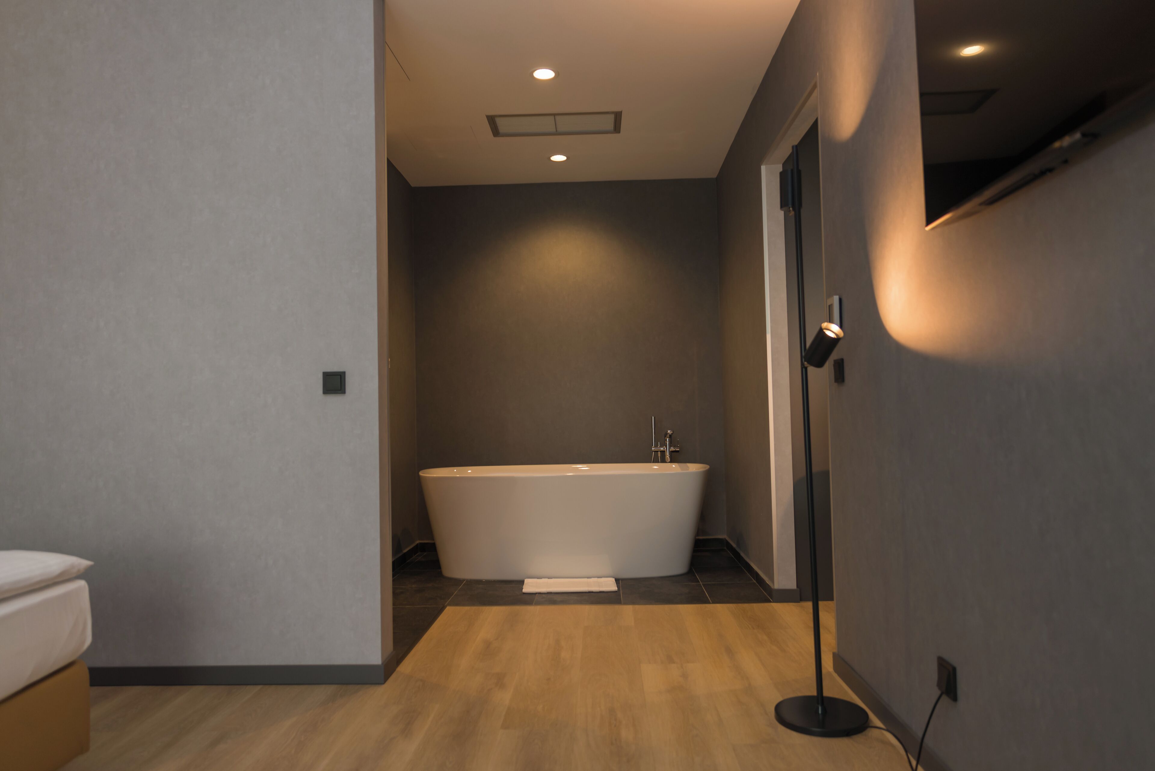 suite | 1 bedroom, hypo-allergenic bedding, minibar, in-room safe