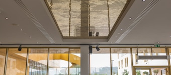 mk | hotel tirana