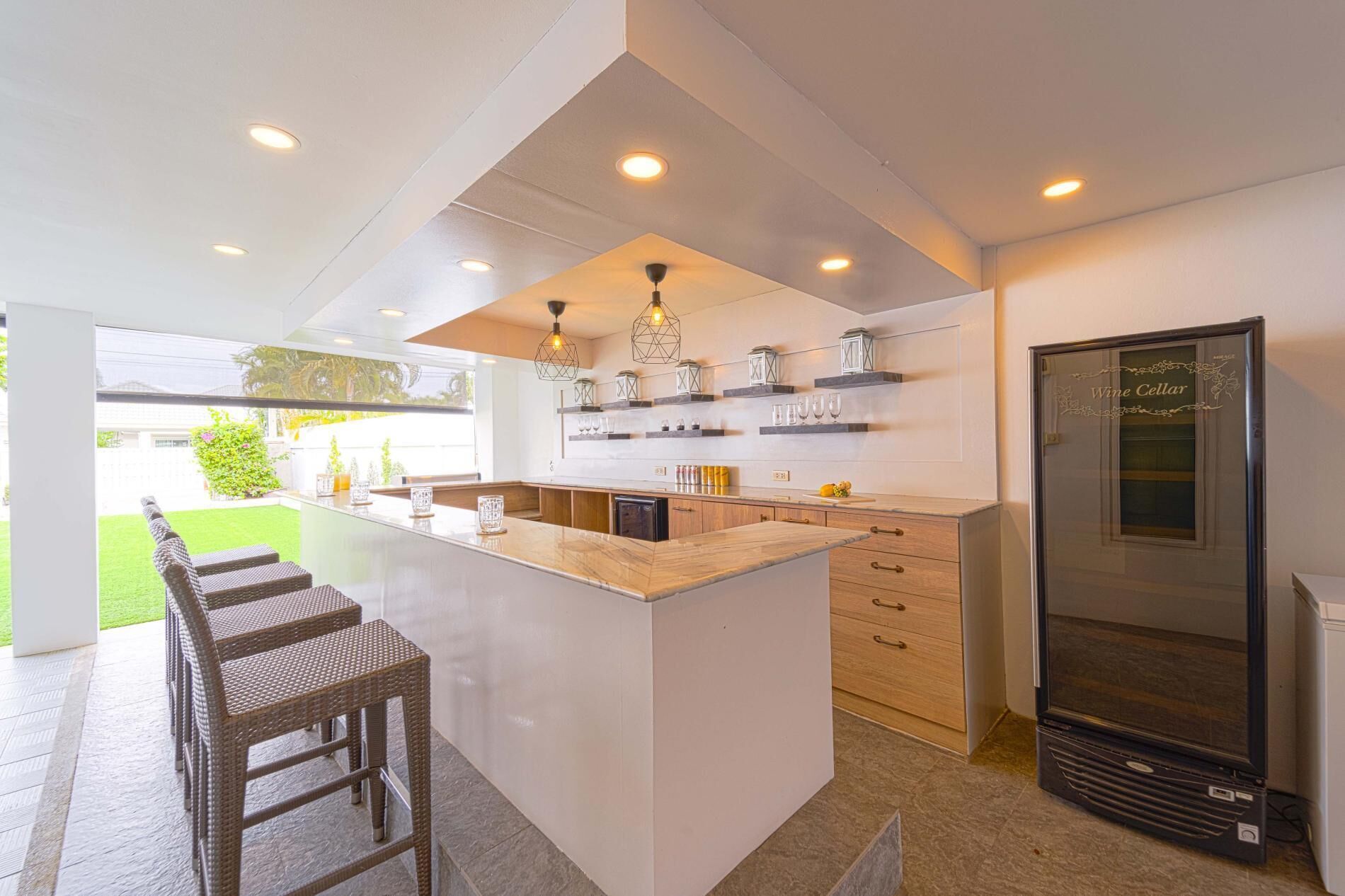 Family Villa | Private kitchen | Full-sized fridge, microwave, oven, stovetop
