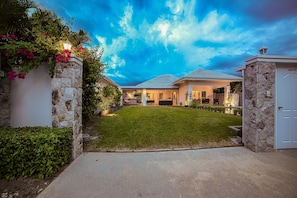 Voorkant van accommodatie