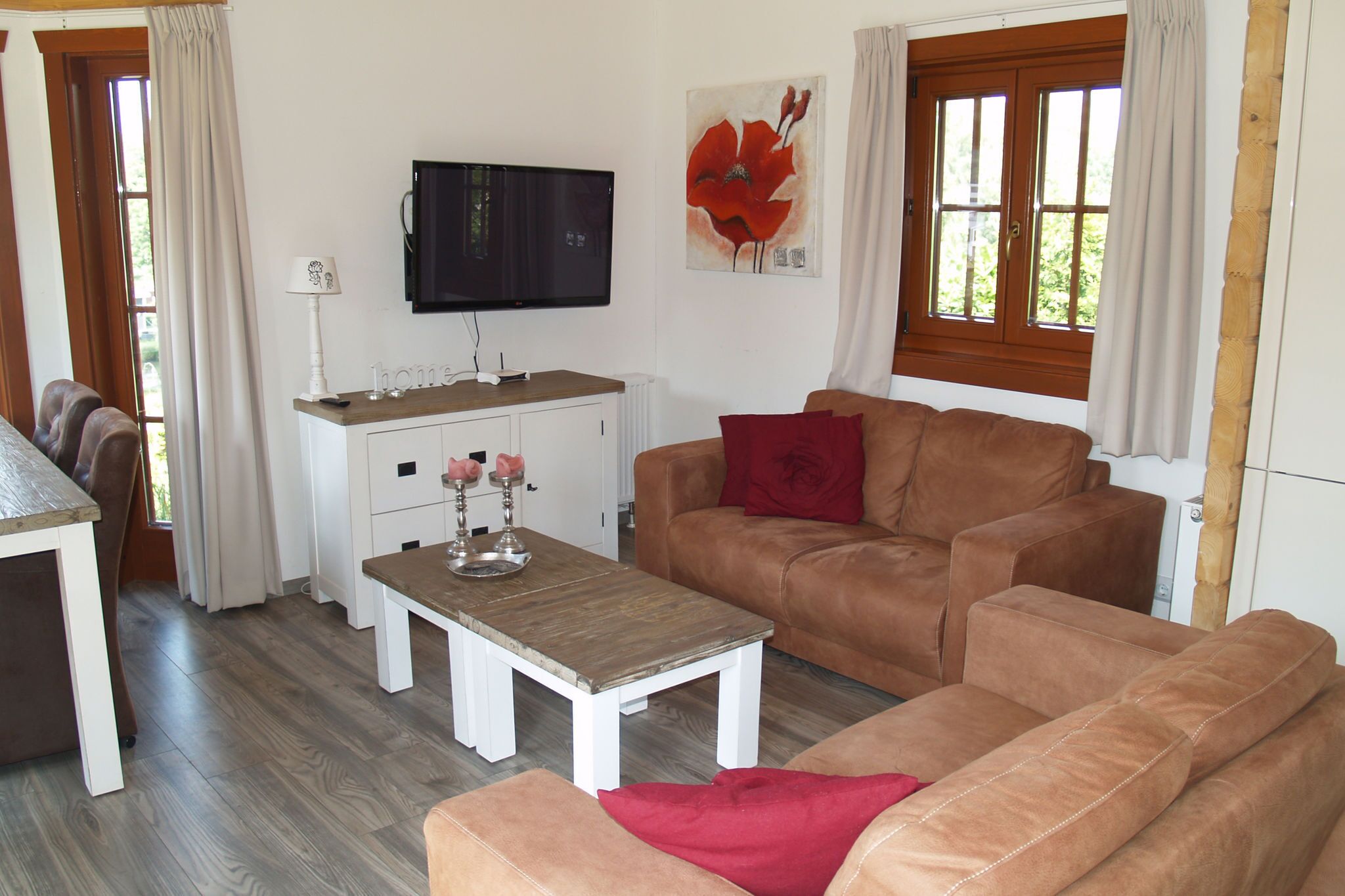 Wooden chalet in a holiday park in the Achterhoek