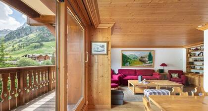 Familienwohnung im Zentrum von Val-d'IsĂšre, nahe Skiliften, erstklassige Ausstattung