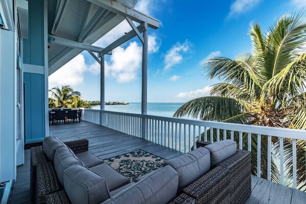 Unclassified image, 1 of 50, button