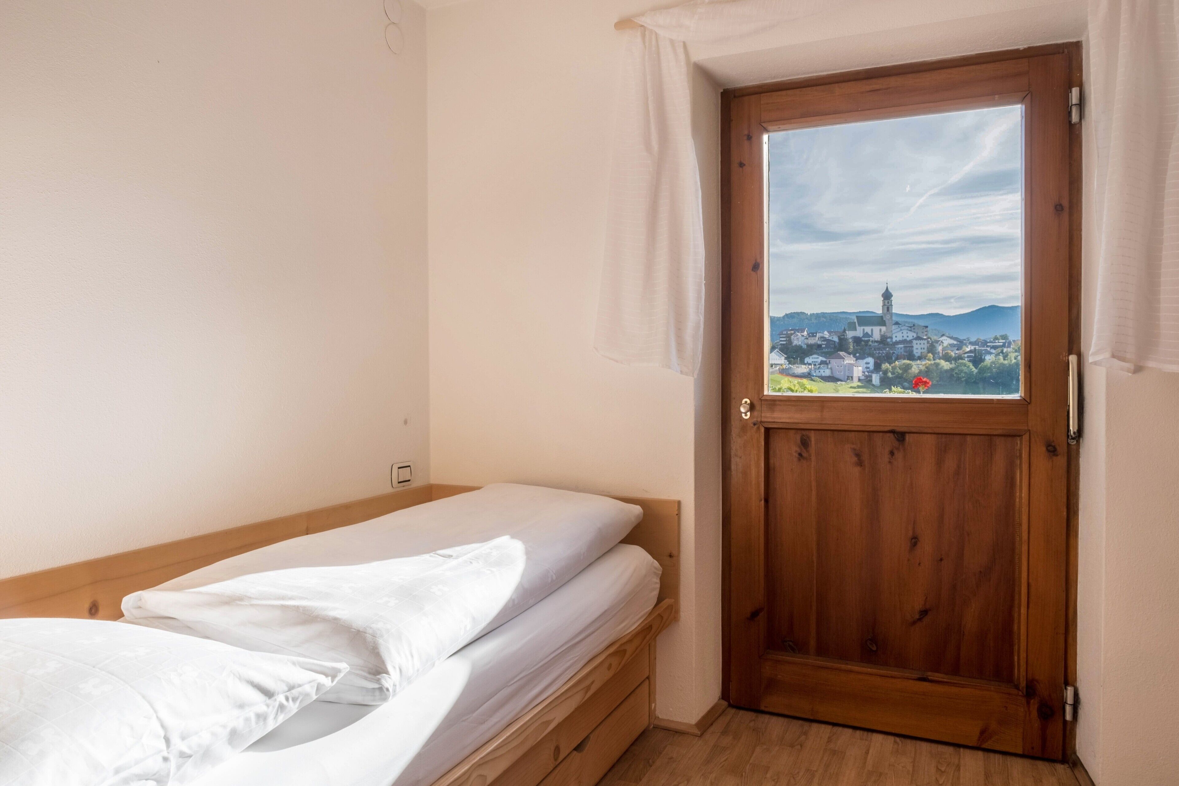 3 Schlafzimmer, kostenloses WLAN, Bettwäsche