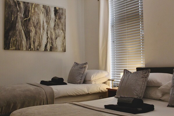 4 bedrooms, free WiFi