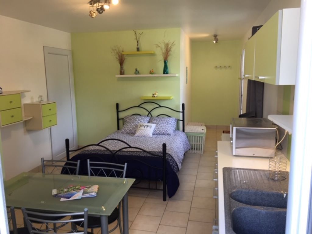 Cottage in the countryside, rest and calm assured 